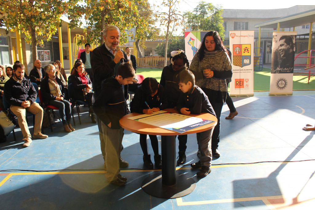 Caminata-por-la-Niñez-llega-a-Chile-17