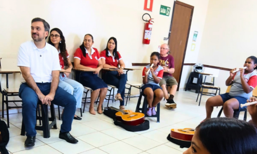 Carrossel_Visita provincial_Moc_Outubro2
