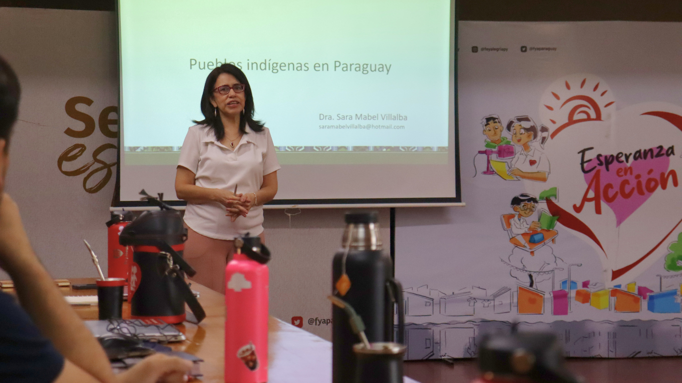 Equipos de Fe y Alegría fortalecen conocimientos sobre la realidad de los pueblos indígenas en Paraguay