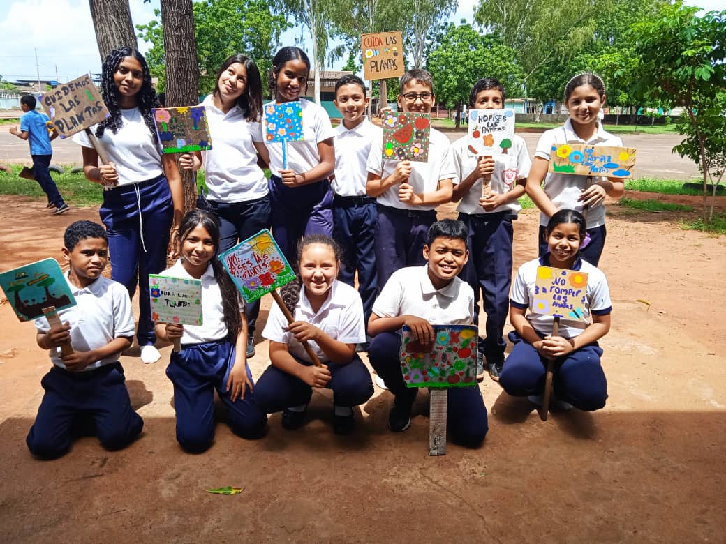 822bf51b-2b1f-4417-9d9e-b3d7f8bc4259